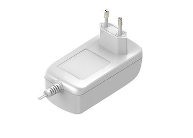 Giá tốt. EU Cắm 12 V 36 Wát AC Chuyển Đổi Wall Mount Adapter Phổ Trong Màu Đen trực tuyến