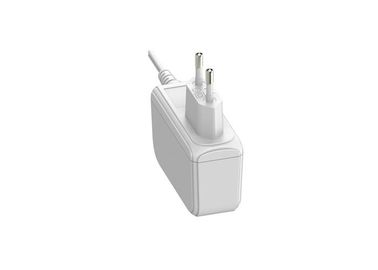 Giá tốt. 5 V 3A 18 Wát Phổ AC Power Adapter Với 2 Pin EU Cắm Cho CCTV vv trực tuyến